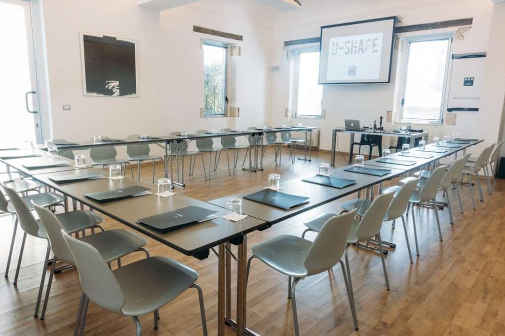 Una Hotels One Siracusa シラクーサ 設備 写真